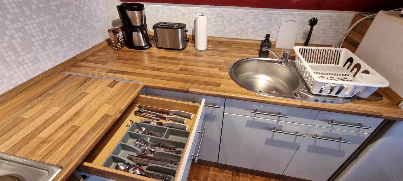 Suesse Kleine Ferienwohnung เพียร์นา ภายนอก รูปภาพ